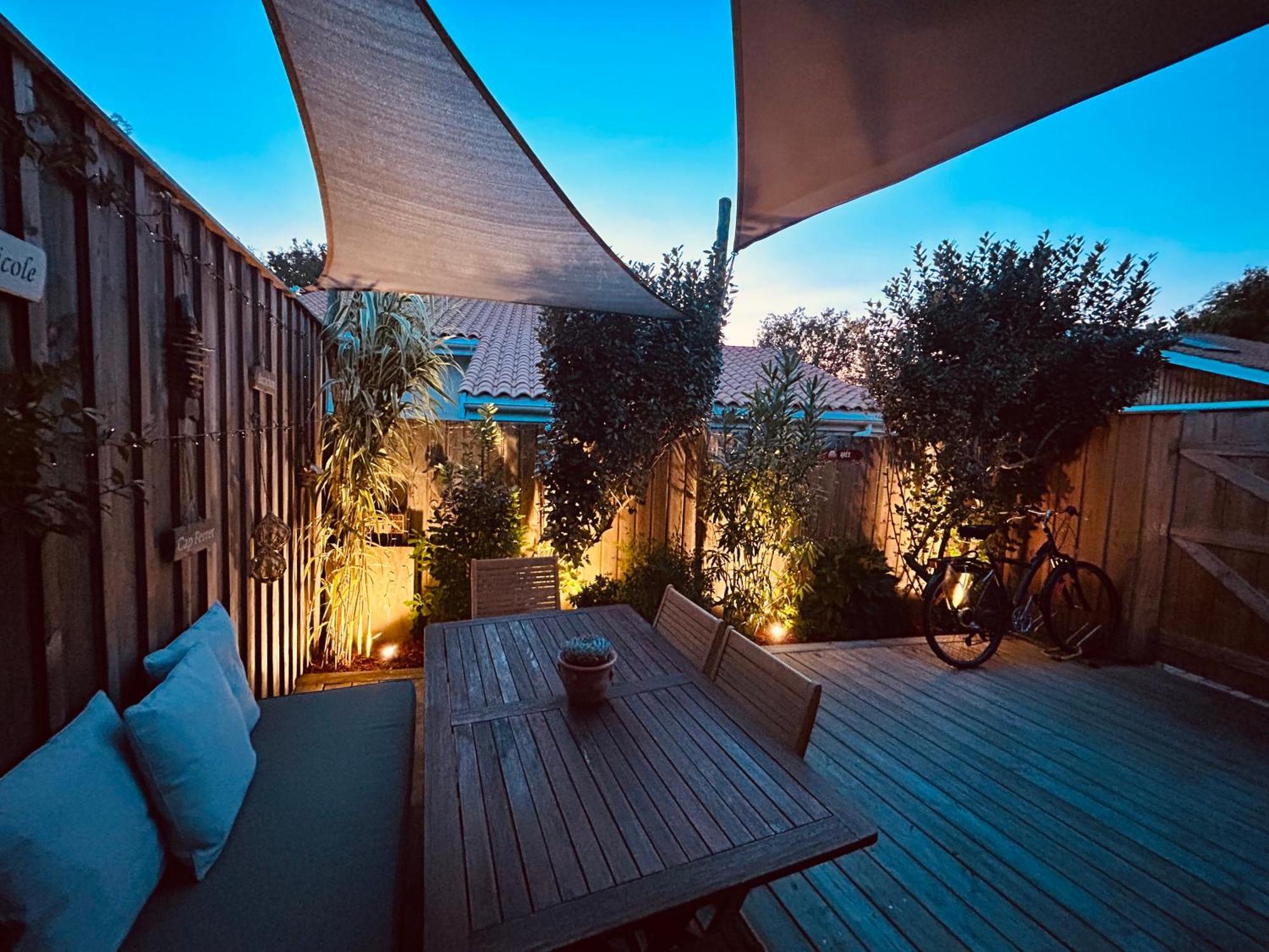 Cocon Entre Presqu'Ile Du Cap Ferret Et Plages Oceanes - Terrasse - 1 Velo Gratuit อาเรส ภายนอก รูปภาพ